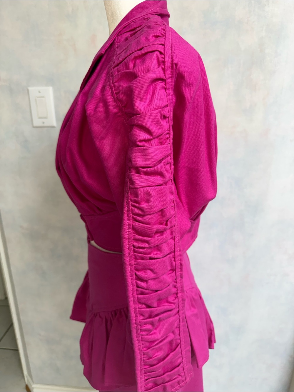 NWOT VTG 2 pc Chic Fun, Flirty Dress - Jacket Top w Ruched Bat Sleeves & Skirt - Picture 4 of 14
